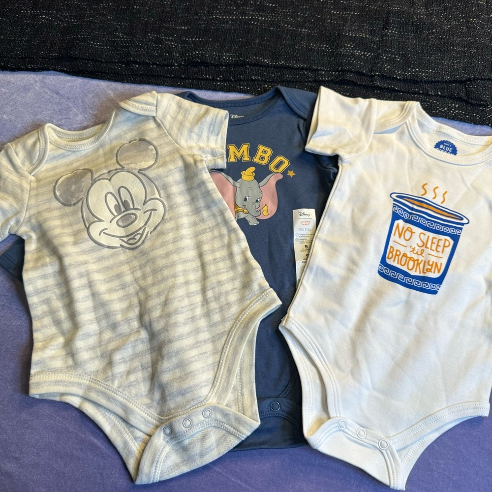 6-9 Month Disney Bodysuit Bundle